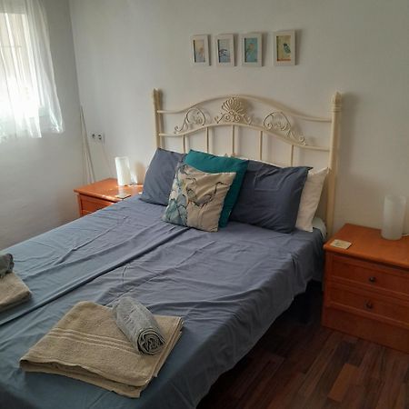 Casa De Tio, 3 Bedroom 2 Bath Townhouse, Casa Centro De Torre Del Mar Kültér fotó