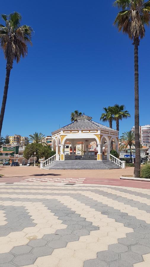 Casa De Tio, 3 Bedroom 2 Bath Townhouse, Casa Centro De Torre Del Mar Kültér fotó